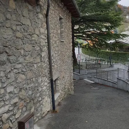 La Tour * Gignod